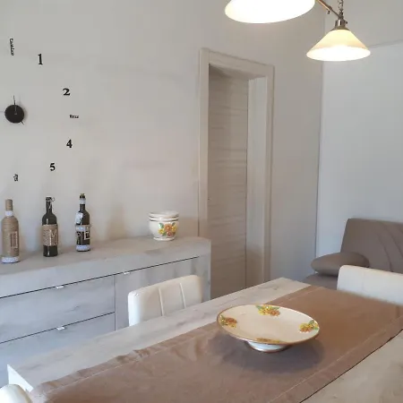 La Casa Nella Piazza Vakantiehuis